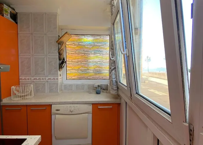 Gatu Dante Playa Victoria Parking Gratuito, 